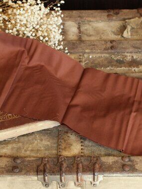 Vintage Fabric Fat Quarter, Brown Cotton Quilt Fabric Scrap, 18x22"